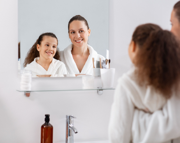 À quelle fréquence mon enfant doit-il faire sa toilette intime ?