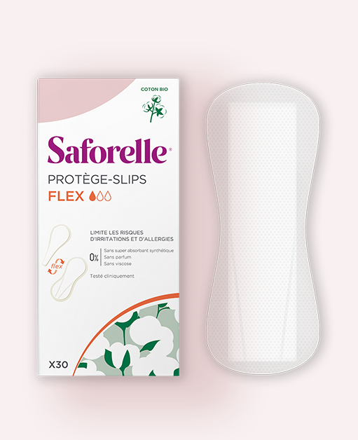 Boîte Saforelle de protège-slips Flex avec protège-slip à côté, hygiène intime