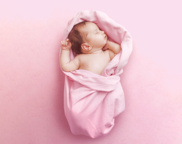 Le bain de bébé Le bain de bébé